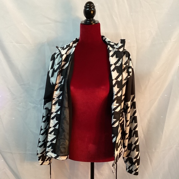 Puma Jacket - Picture 5 of 5